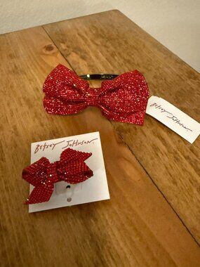 NEW WITH TAGS ✨ Betsey Johnson Ruby Red 3D Crystal Bow Set - Bracelet & Ring